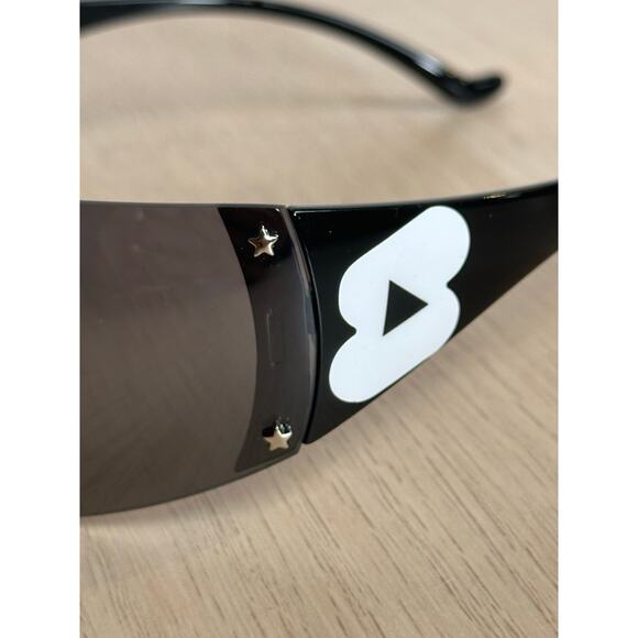 Limited AESPA x YouTube Shorts Black Sunglasses - New - Picture 4 of 6